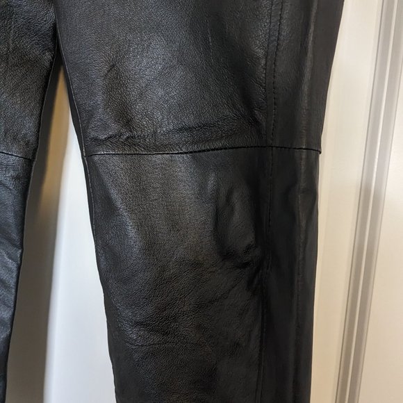 Bagatelle Vintage Black Leather Pants Relaxed Fit, High Waist | 6P - Picture 3 of 7